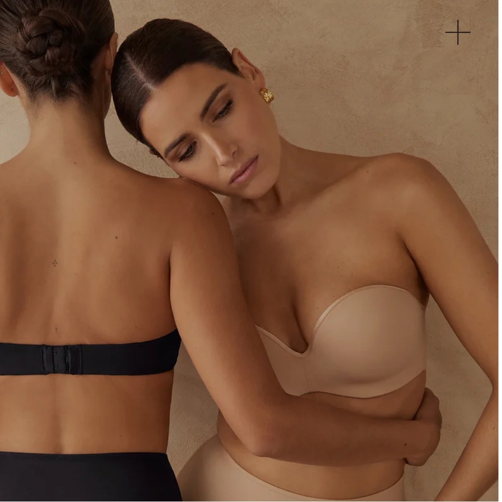 Intimo Cream Lace Bra Intimates & Sleepwear